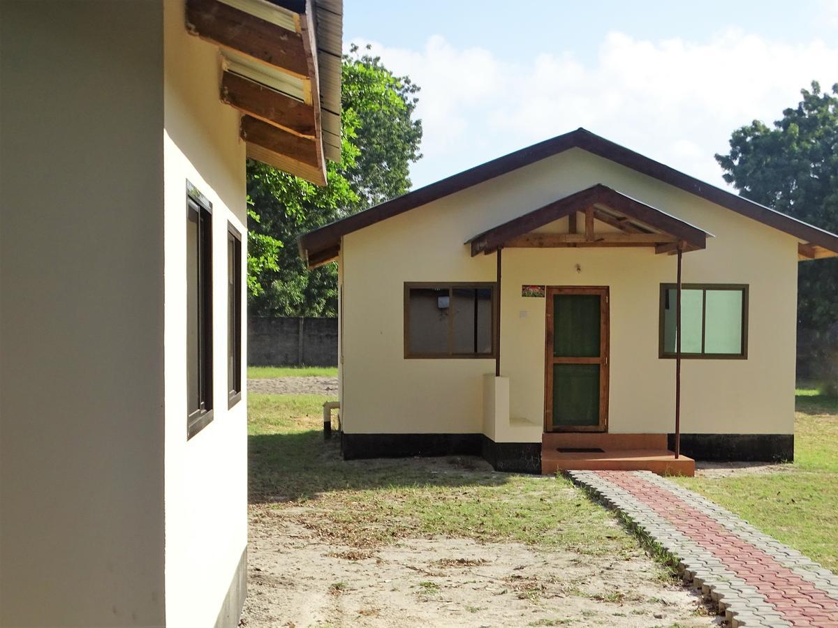 Mgulani Lodge Hotel Dar es Salaam Exterior photo