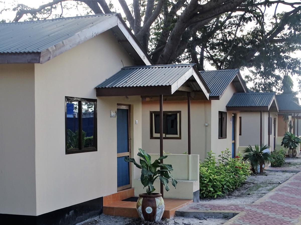 Mgulani Lodge Hotel Dar es Salaam Exterior photo